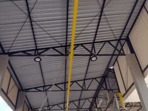 Linha-de-Vida-Rígida-para-Caminhões---Trilhos3