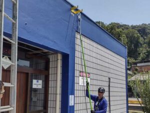 Pontos-de-Ancoragem-–-Vara-de-Manobra-+-Gancho-para-Escadas-Móveis​2